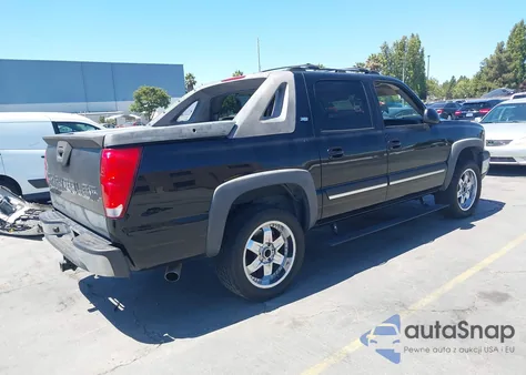 2005 Chevrolet Avalanche 1500 Z71 z USA, uszkodzony, nr VIN 3GNEK12Z35G155444